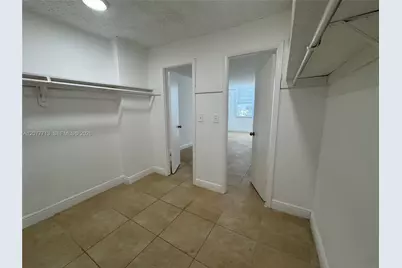 488 NW 165th St Rd #B-412, Miami, FL 33169 - Photo 17