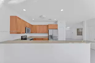 [Address not provided], Miami, FL 33172 - Photo 11