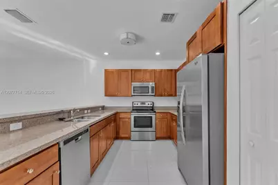 [Address not provided], Miami, FL 33172 - Photo 15