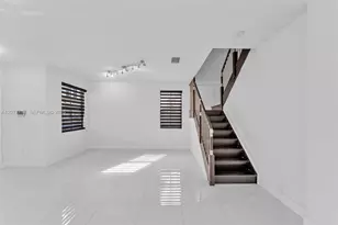 [Address not provided], Miami, FL 33172 - Photo 7