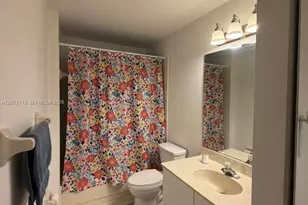 1920 NW 182nd Terrace, Pembroke Pines, FL 33029 - Photo 15