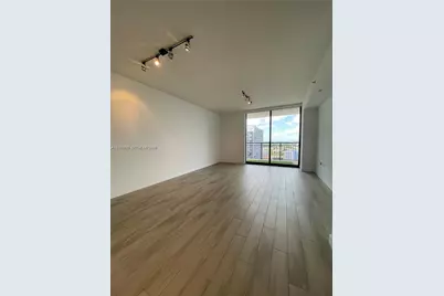 999 SW 1st Ave #2109, Miami, FL 33130 - Photo 7