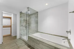 2900 NE 7th Ave, Miami, FL 33137 - Photo 19