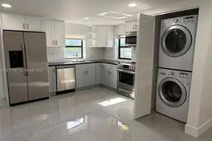 305 NE 58th Terrace, Miami, FL 33137 - Photo 5