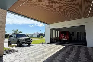910 NW 38th Ave, Cape Coral, FL 33993 - Photo 33