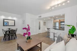 2301 Collins Ave, Miami Beach, FL 33139 - Photo 11