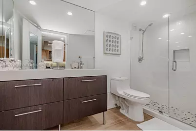 2301 Collins Ave #1242, Miami Beach, FL 33139 - Photo 23