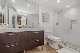 2301 Collins Ave, Miami Beach, FL 33139 - Photo 23