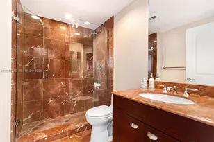 6000 Island Blvd, Aventura, FL 33160 - Photo 11