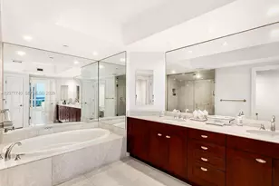 6000 Island Blvd, Aventura, FL 33160 - Photo 9