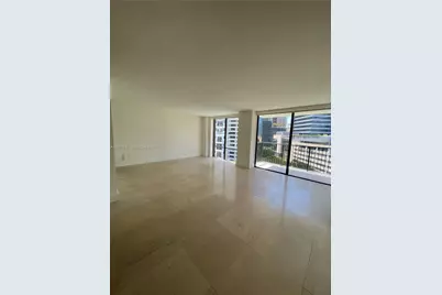 1450 Brickell Bay Dr #1015, Miami, FL 33131 - Photo 3