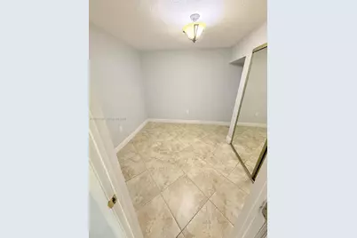 9357 Fontainebleau Blvd #D104, Miami, FL 33172 - Photo 7