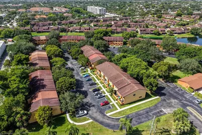 4543 NW 90th Ave, Sunrise, FL 33351 - Photo 47