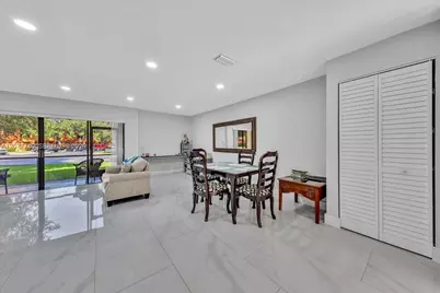 4543 NW 90th Ave, Sunrise, FL 33351 - Photo 13
