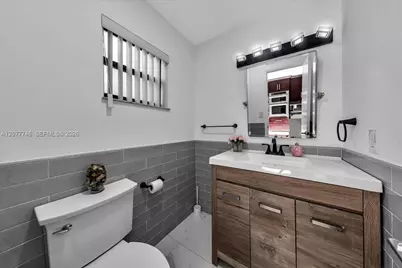 4543 NW 90th Ave, Sunrise, FL 33351 - Photo 11