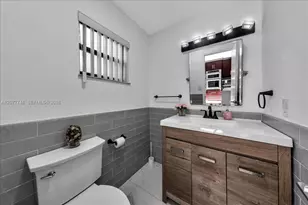 4543 NW 90th Ave, Sunrise, FL 33351 - Photo 11