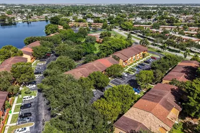 4543 NW 90th Ave, Sunrise, FL 33351 - Photo 43