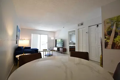 1605 Meridian Ave #202, Miami Beach, FL 33139 - Photo 3