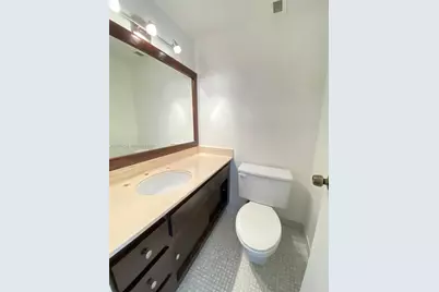 500 Bayview Dr #825, Sunny Isles Beach, FL 33160 - Photo 21