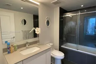 1600 NE 1st Ave, Miami, FL 33132 - Photo 7