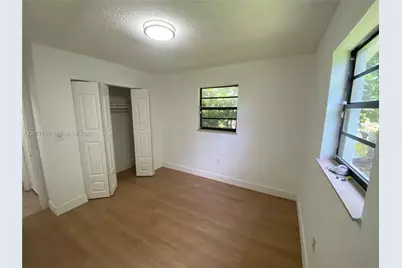 1415 NE 118th Ter #1421, Miami, FL 33161 - Photo 11