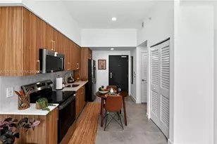 2001 Van Buren St, Hollywood, FL 33020 - Photo 21