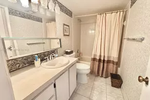 141 SE 3rd Ave, Dania Beach, FL 33004 - Photo 17