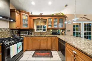 7920 SW 163rd Pl, Miami, FL 33193 - Photo 9