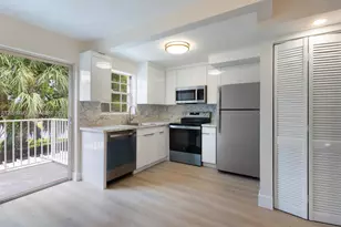 7510 SW 152nd Ave, Miami, FL 33193 - Photo 5