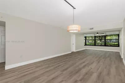 1709 Whitehall Dr #103, Davie, FL 33324 - Photo 3