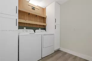 1709 Whitehall Dr, Davie, FL 33324 - Photo 27