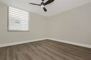 1709 Whitehall Dr, Davie, FL 33324 - Photo 23