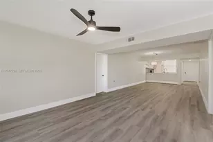 1709 Whitehall Dr, Davie, FL 33324 - Photo 7