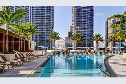 200 Biscayne Boulevard Way #3305, Miami, FL 33131 - Photo 15