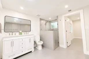 11777 SW 81st Rd, Pinecrest, FL 33156 - Photo 11