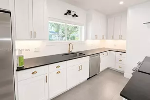 11777 SW 81st Rd, Pinecrest, FL 33156 - Photo 5
