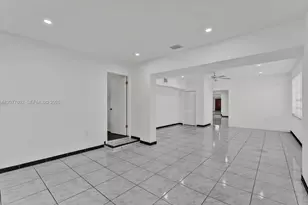 4560 Prairie Ave, Miami Beach, FL 33140 - Photo 9
