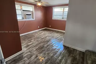 4248 Hibiscus Cir, West Palm Beach, FL 33409 - Photo 13