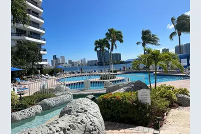 3530 Mystic Pointe Dr #3207, Aventura, FL 33180 - Photo 21