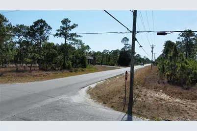 3007 E 10th St, Lehigh Acres, FL 33972 - Photo 9