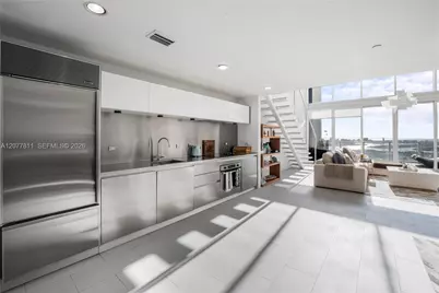 1040 Biscayne Blvd #3203, Miami, FL 33132 - Photo 11