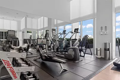 1040 Biscayne Blvd #3203, Miami, FL 33132 - Photo 45