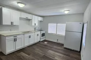 4222 Hibiscus Cir, West Palm Beach, FL 33409 - Photo 15