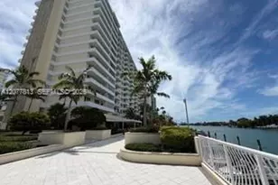 5600 Collins Ave, Miami Beach, FL 33140 - Photo 31