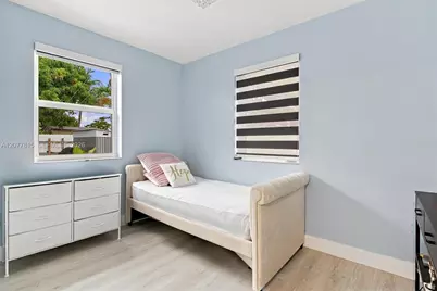 4035 SW 108th Ave, Miami, FL 33165 - Photo 37