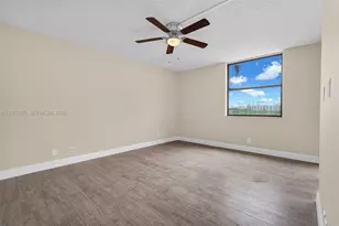 117 Lake Emerald Dr, Oakland Park, FL 33309 - Photo 29