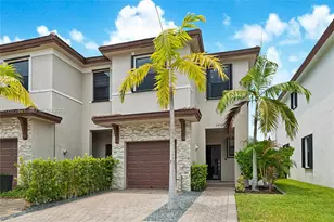 24980 SW 107th Ct, Homestead, FL 33032 - Photo 1