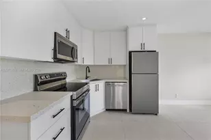 5420 Hollywood Blvd, Hollywood, FL 33021 - Photo 3