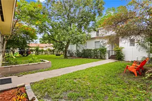 72 Palmetto Dr, Miami Springs, FL 33166 - Photo 13