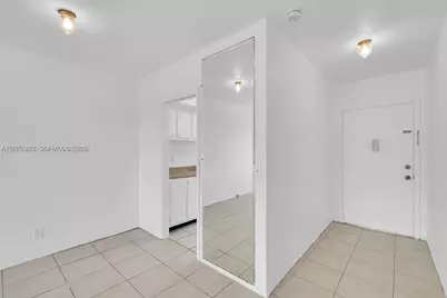 1050 E Sample Rd #309, Pompano Beach, FL 33064 - Photo 5